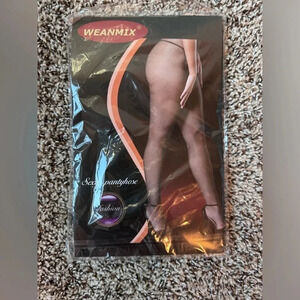 Fishnet Costume Tights